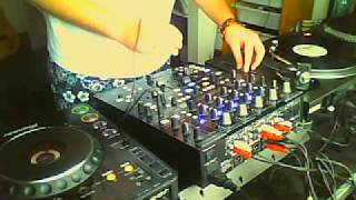 Minimal/Tech House Mix 2011 - DJ Dan B