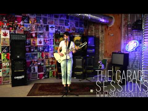 The Garage Sessions // Arum Rae