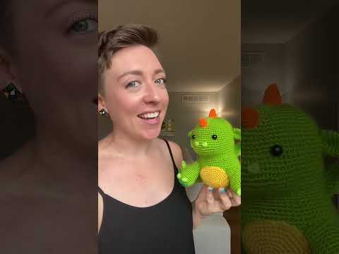 one way to fake a kiss! #intimacycoordinator #actor #acting #tvshow #365days #bridgerton #outlander