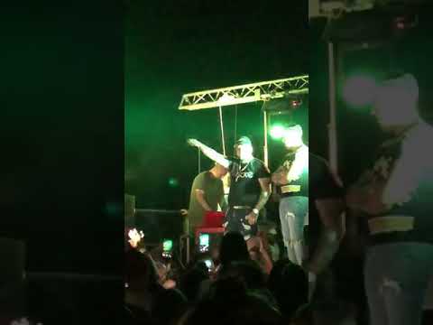 Michele Longhitano e niko pandetta live. ( Si a mia ) .💣💣