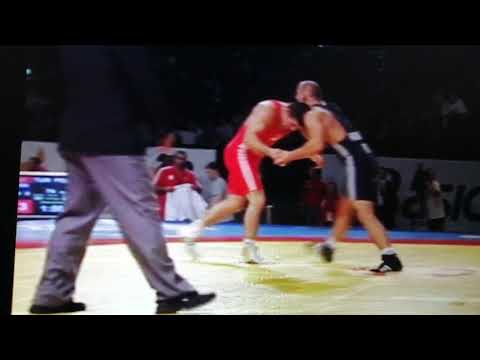 2009 Dünya şampiyonası ;74kg.Selçuk ÇEBİ-Polonya ..