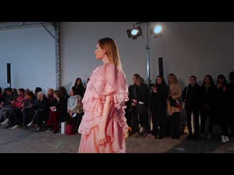 Défilé Fashion Week Haute Couture XUAN SHOW 2020