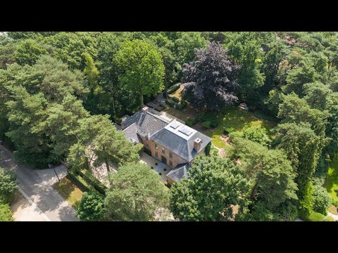 Exclusieve Vlassak-Verhulst villa op 3.016 m2  te Schilde
