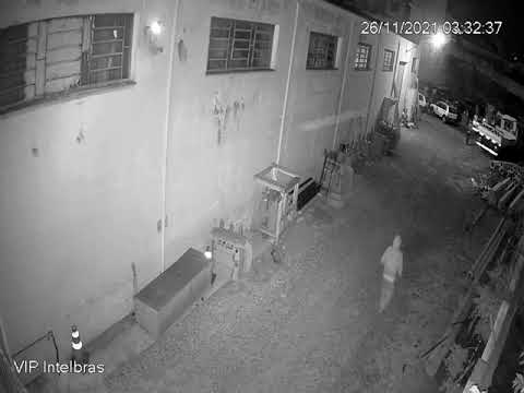 Ladrões invadem empresa nos Prados para roubar cabos elétricos