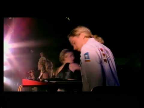 Sylver Ft. Regi - Angel On My Shoulder (live in Disneyland Paris)