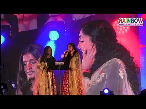 "Poo pookkum maasam thai maasam" song by Tharaniya and Laksha