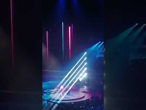 Mestarit (Nokia Arena 12.11.22) Kaija Koo ja Vesala - pulkka