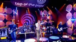 Robbie Williams - Tripping (live top ten UK 25-09-05)