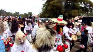 preview picture of video 'San Miguel Zapotitlan, Semana Santa judios 2014 Viernes Santo 11/16 en Las Higueras de los Natoches.'