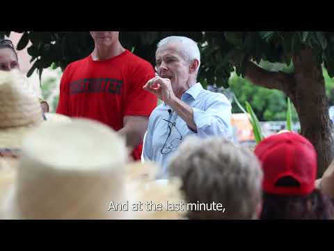 Malcolm Roberts addresses fired anti-mandate workers at Queensland Parliament