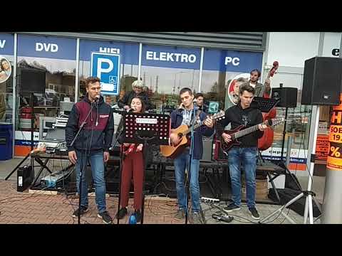 Rezistence - In da yard
