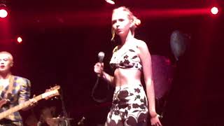 Regrettes live “Picture Perfect” @ Coachella Sonora Tent April 13, 2018