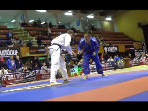 PIOTR WOJTKOWSKI vs MARCIN RYNKIEWICZ