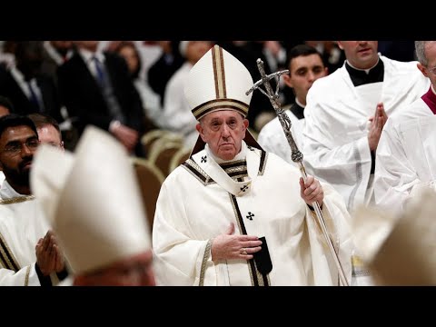 Pope’s Christmas message: "God continues to love us all, even the worst of us"