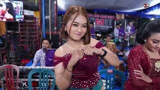 Download lagu Ninggal Katresnan - Lungiting Asmoro - All Artis 'KMB Gedrug Sragen' ARS Audio Jilid 4 - Hvs Sragen mp3