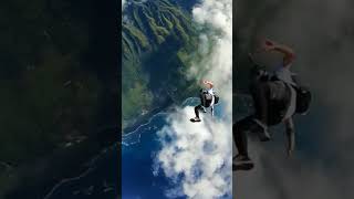 Download lagu Amazing skydiving short video #shorts #sports #viral #ytshorts.. mp3 Download lagu Amazing skydiving short video #shorts #sports #viral #ytshorts.. mp3