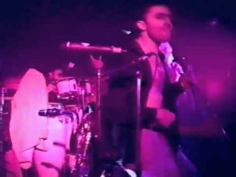 Double D Nose - Cherry, Cherry (Live Opium Den 1997)