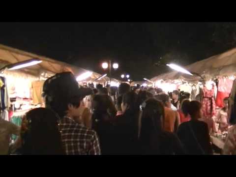 Phsar Reatrey (night market)　st.108 Phnom Penh Cambodia 9 Mar 2013