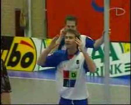 meervogels vs Dos46 korfbal