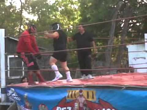 arena pez volador sangre latina vs niño diabolico y zebra boy
