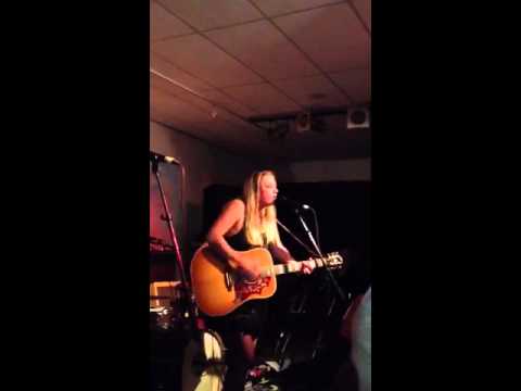 Marrit van Brummelen  Bette Davis eyes-Kim Carnes