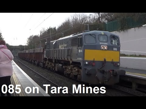 085 on Tara Mines Train - Killester 22/12/22