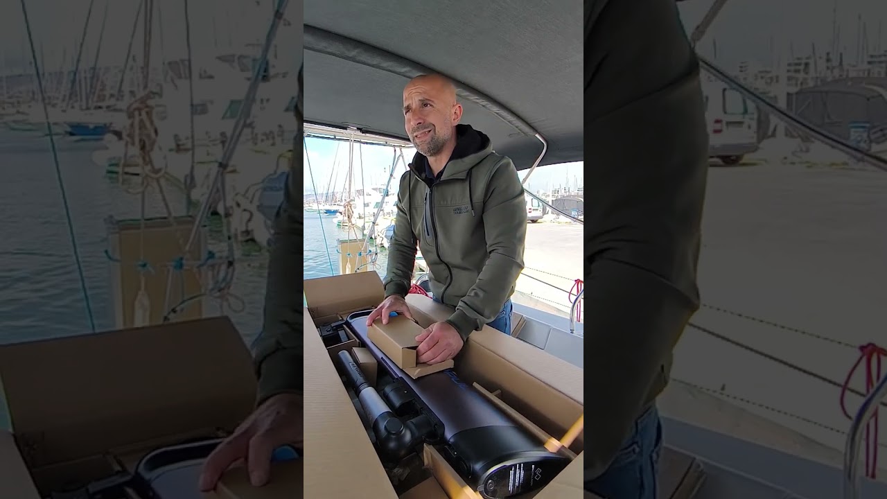 Unboxing eLite Electric Outboard from Nautilus.gr