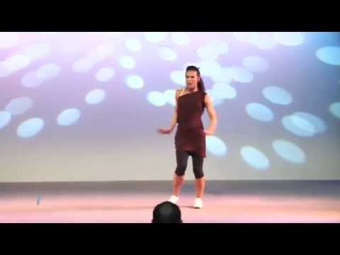 Aula de Zumba  (Sh'Bam)- Ajuda a Perder Peso - Mil Calorias em Uma Hora