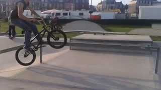 preview picture of video 'Session BMX Mers les bains 2014'