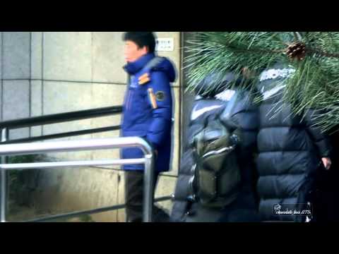 (BTS)141225 KBS 가요대전 출근길 (J Hope Focus)