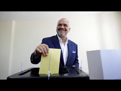 Albania al voto tra timori di scontri e boicottaggi