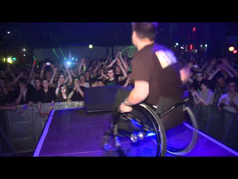 Easter Rave 2012 - Polohunter on Stage at Nossa Nossa [HQ FullHD]