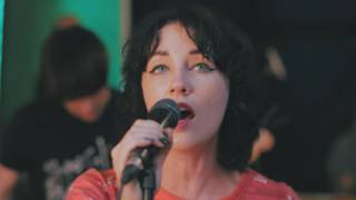 Kate Jackson & The Wrong Moves - Metropolis (Exposed In Session)