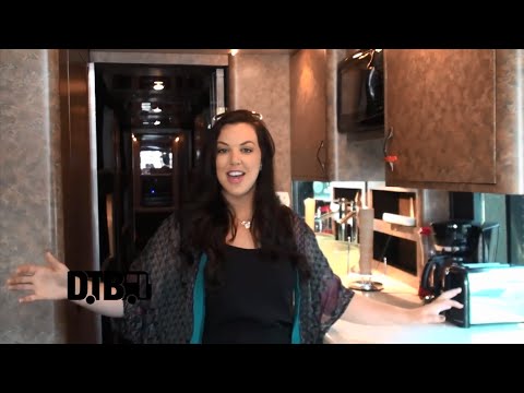 Krystal Keith - BUS INVADERS Ep. 663