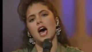 NO ME HABLEN DE EL - LUCERO