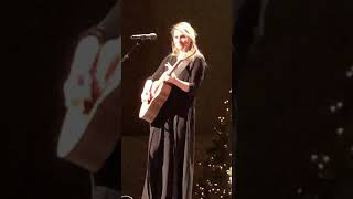 Jillian Edwards - # AllMyChristmases - #AcousicChristmas2019 NY