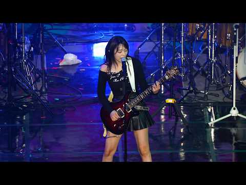 [Full Ver.] QWER 시연 SIYEON 4K 60P 직캠 /유스 웨이브 더 밴드 나이트 (YOUTH WAVE: THE BAND NIGHT) @광운대학교 동해문화예술관