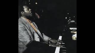 Oscar Peterson - trio.  CONCERTS in CARNEGIE-HALL. 13.09.1952. Cheek To Cheek