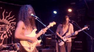 The Biggest Thing Since Powdered Milk - Something Inside Me (Live @ Clwb Ifor Bach) 24/04/17