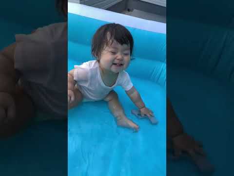 terrasse et jardin minimaliste-cactus-bassin-luxe