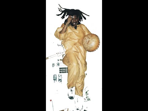 Linos Wengara Magaya & Zimbaremabwe Mbira Vibes "Nhemamusasa/Temamusasa"