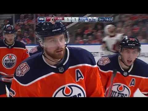 Larssons ties the game with his goal