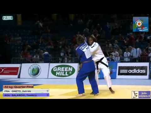 Judo 2013 European Championships U18 Tallinn: Gneto (FRA) - Balasoiu (ROU) [-52kg]