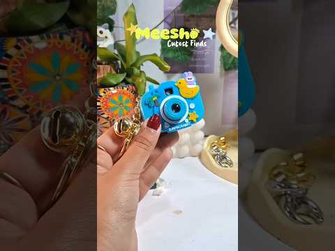 Camera projector keychain with 64 gb memory