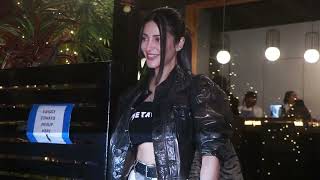 Shruti Haasan Spotted At Mizu Restaurant In Bandra