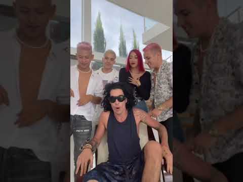 NOS ATREVIMOS A CANTAR JUNTO CON ÉL 🥺😂🥰| VALENTINO LÁZARO