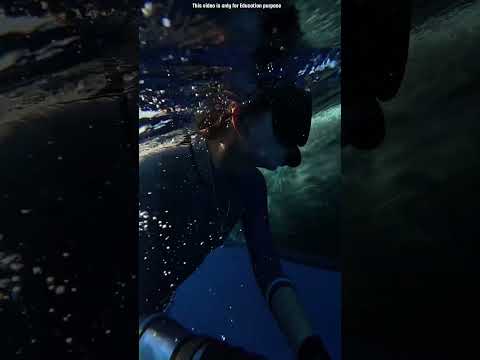 Badly stuck in the sea 😲