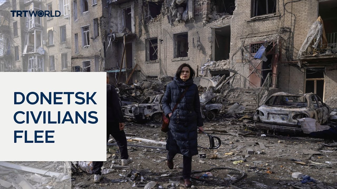 Russian advance forces civilians to flee Donetsk
