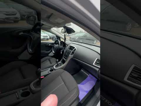 фото opel astra j рестайлинг 0