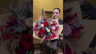 Dárková kytice extra - 9 růží